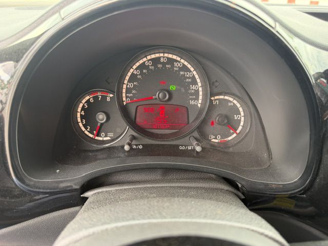 Photo 8 of this VOLKSWAGEN BEETLE