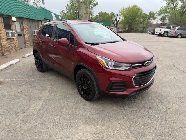 Photo 2 of this CHEVROLET TRAX