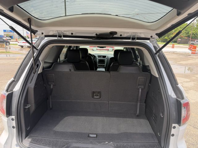 Photo 6 of this GMC ACADIA