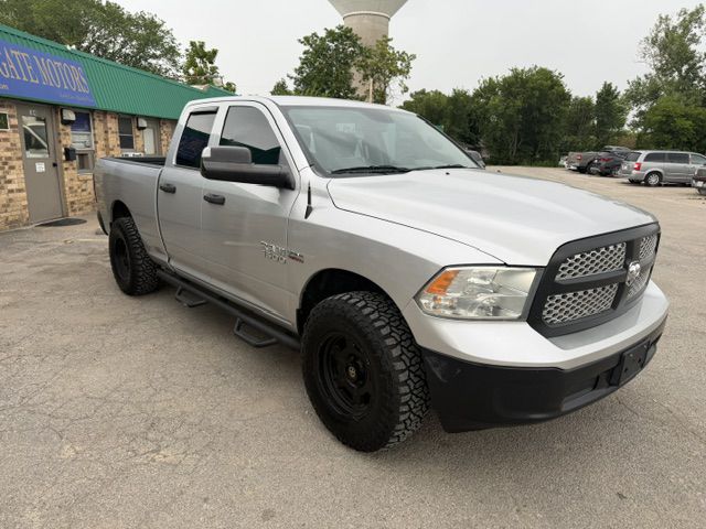 Photo 2 of this RAM 1500