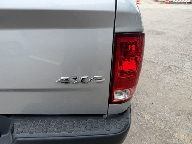 Photo 6 of this RAM 1500