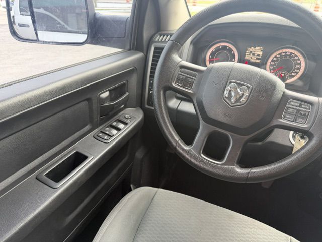 Photo 11 of this RAM 1500
