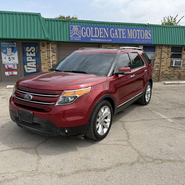Photo 4 of this FORD EXPLORER