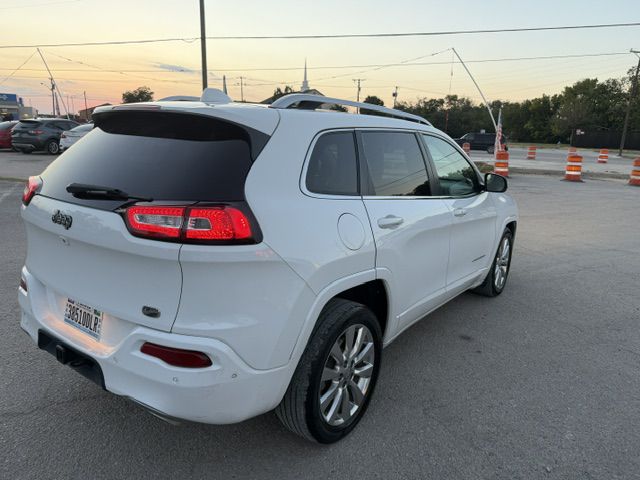 Photo 3 of this JEEP CHEROKEE