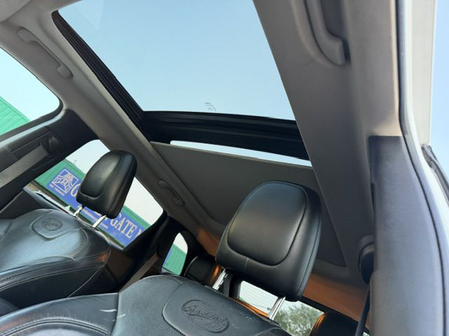 Photo 11 of this JEEP CHEROKEE