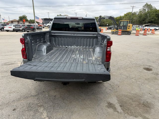Photo 5 of this CHEVROLET SILVERADO 1500