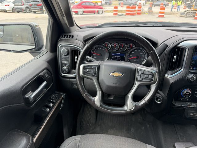 Photo 9 of this CHEVROLET SILVERADO 1500