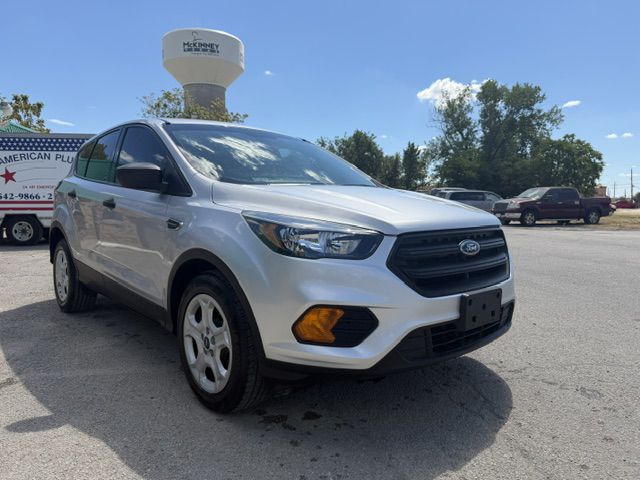 Photo 2 of this FORD ESCAPE