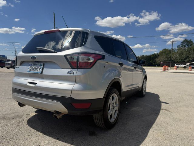 Photo 3 of this FORD ESCAPE
