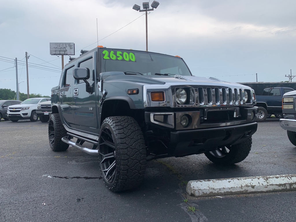 Photo 2 of this HUMMER H2 SUT