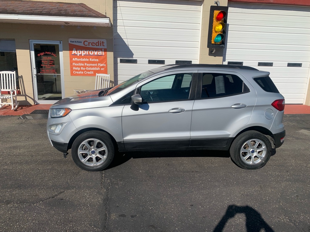 Photo 2 of this FORD ECOSPORT