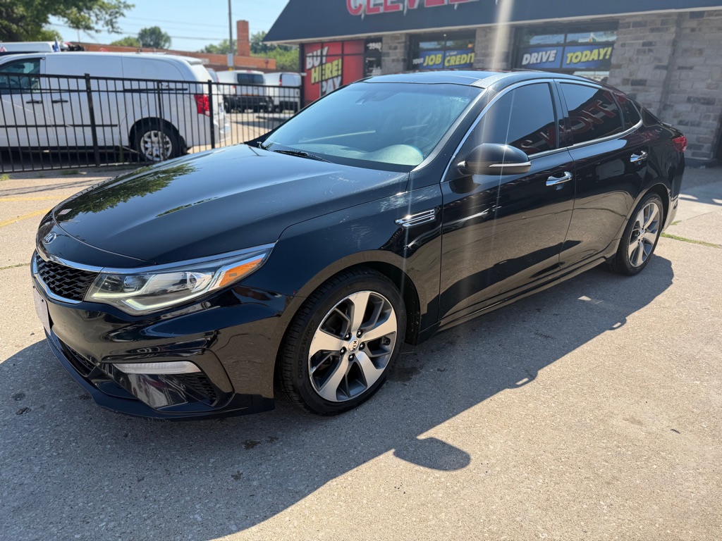 Black 2019 Kia Optima Sedan Front-Wheel Drive Automatic