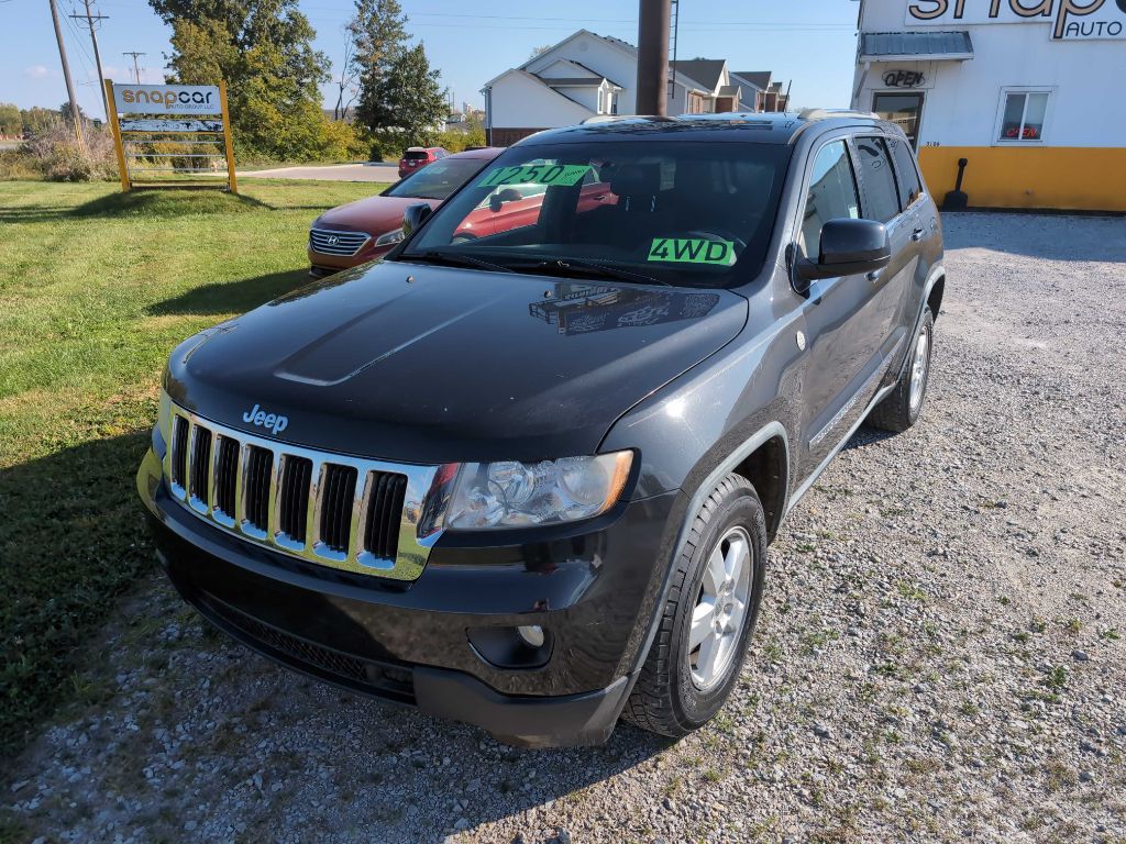 Photo 3 of this JEEP GRAND CHEROKEE