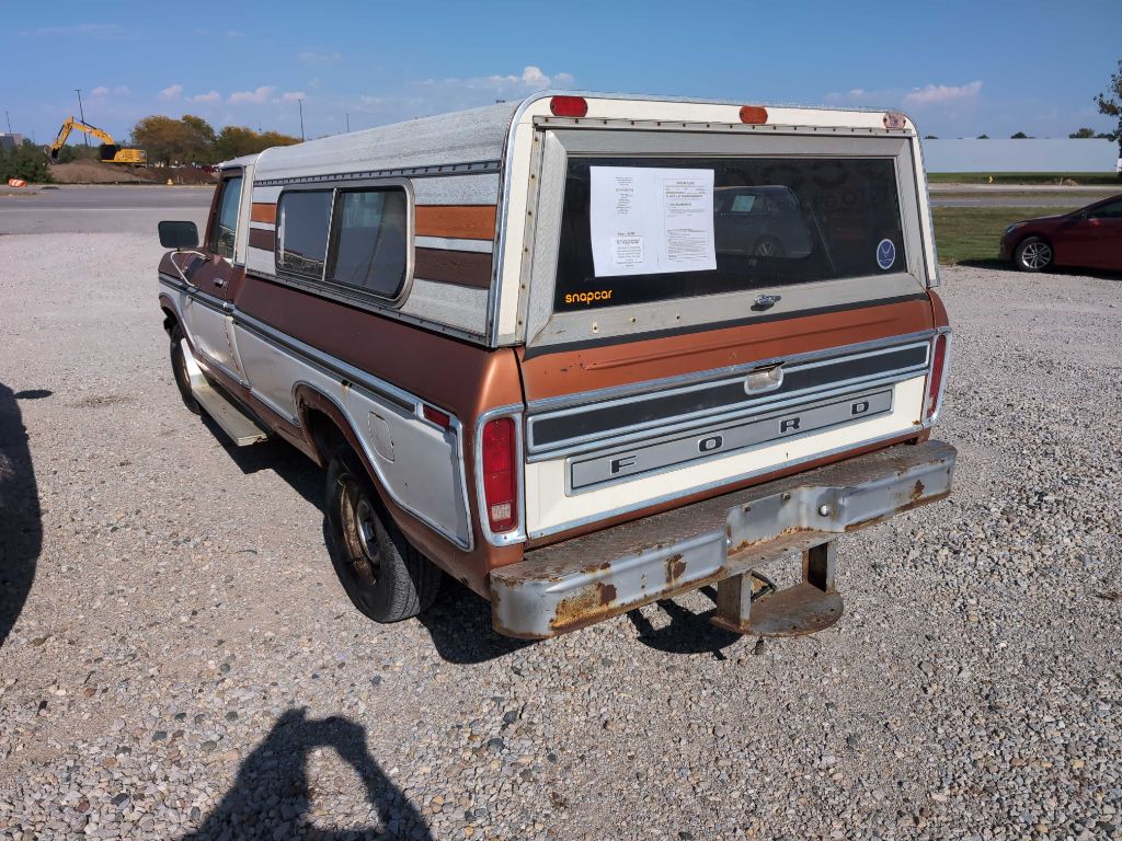 Photo 2 of this FORD F15