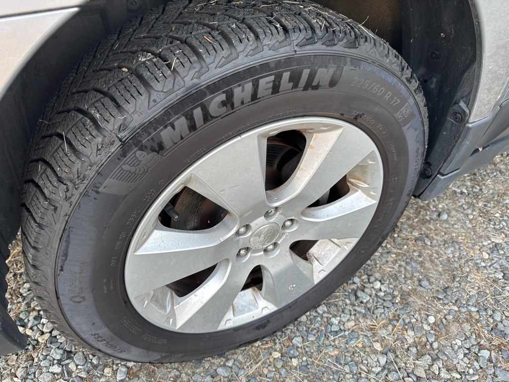 Photo 21 of this SUBARU OUTBACK