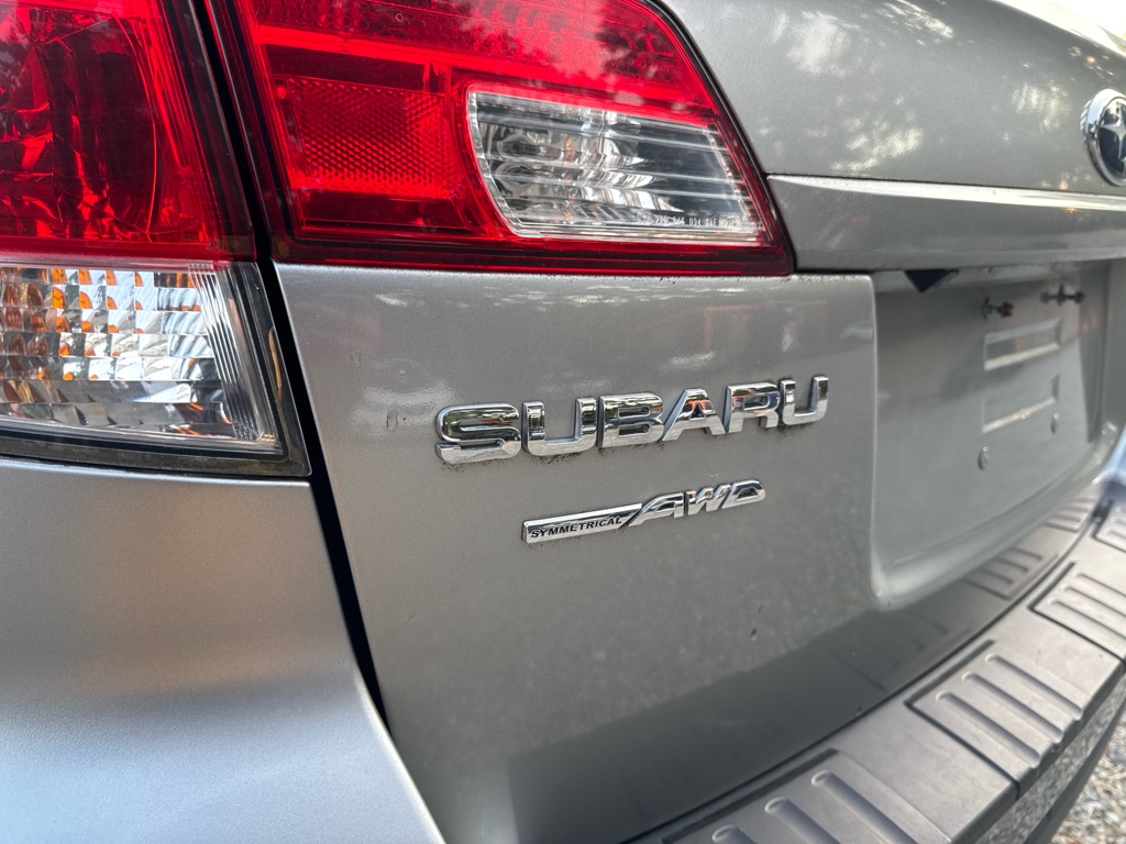 Photo 20 of this SUBARU OUTBACK
