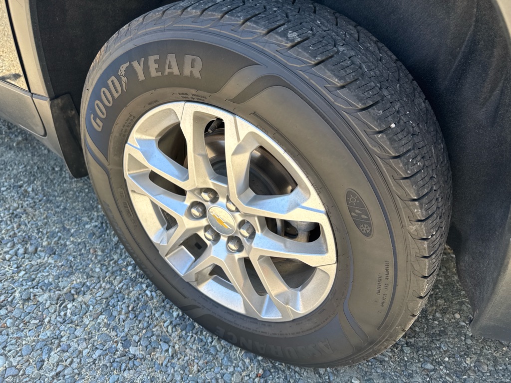 Photo 26 of this CHEVROLET TRAVERSE