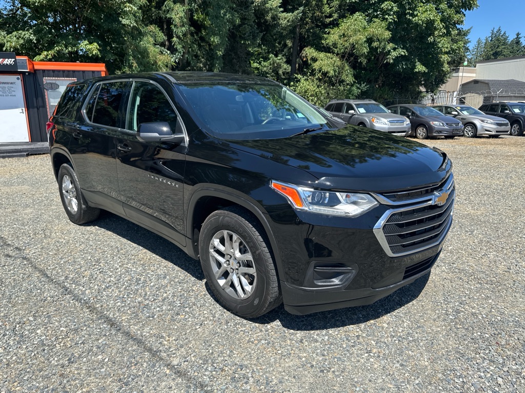Photo 3 of this CHEVROLET TRAVERSE