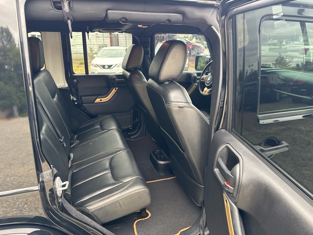 Photo 7 of this JEEP WRANGLER UNLIMI