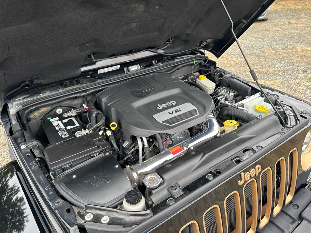 Photo 20 of this JEEP WRANGLER UNLIMI