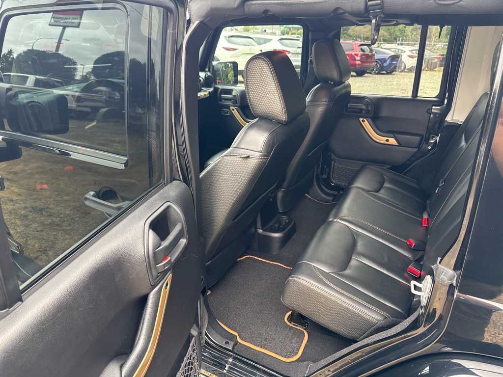 Photo 6 of this JEEP WRANGLER UNLIMI