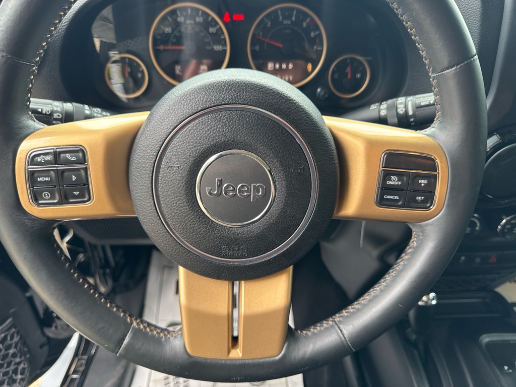 Photo 12 of this JEEP WRANGLER UNLIMI