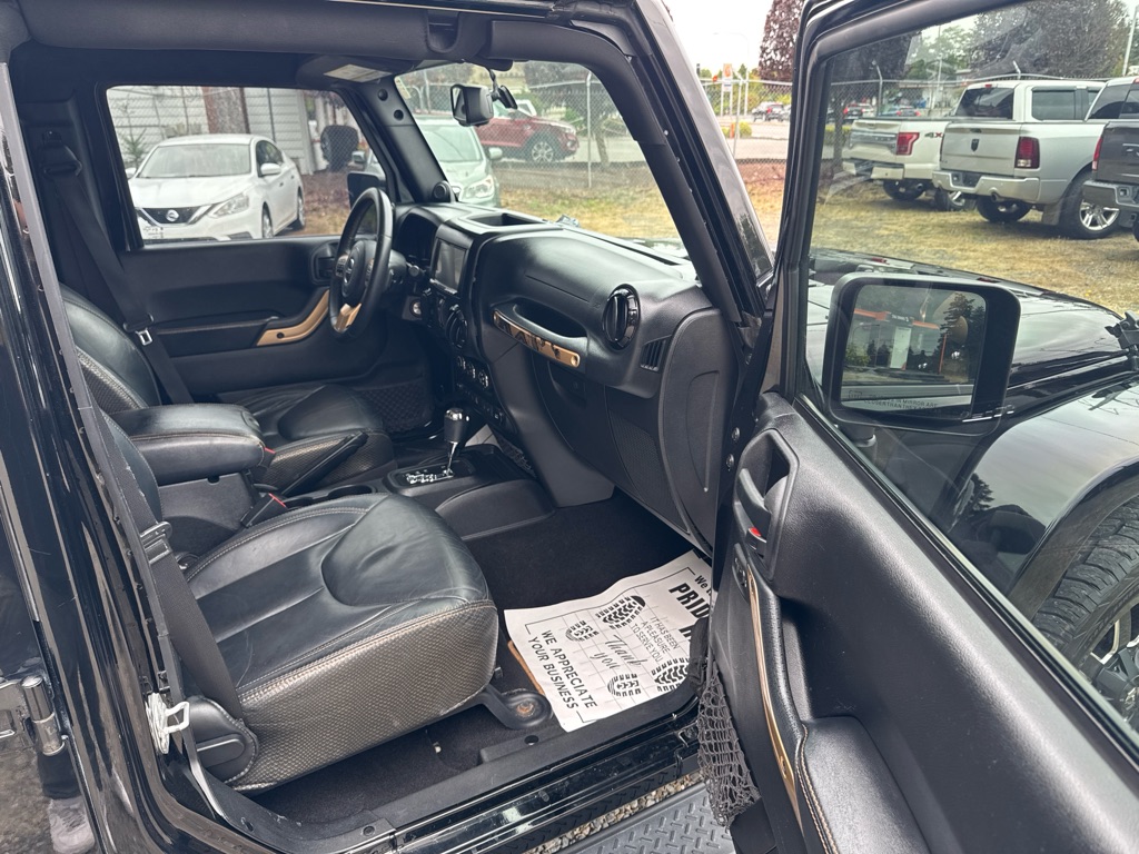 Photo 8 of this JEEP WRANGLER UNLIMI