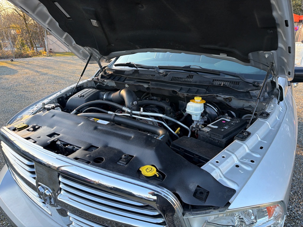 Photo 17 of this RAM 1500