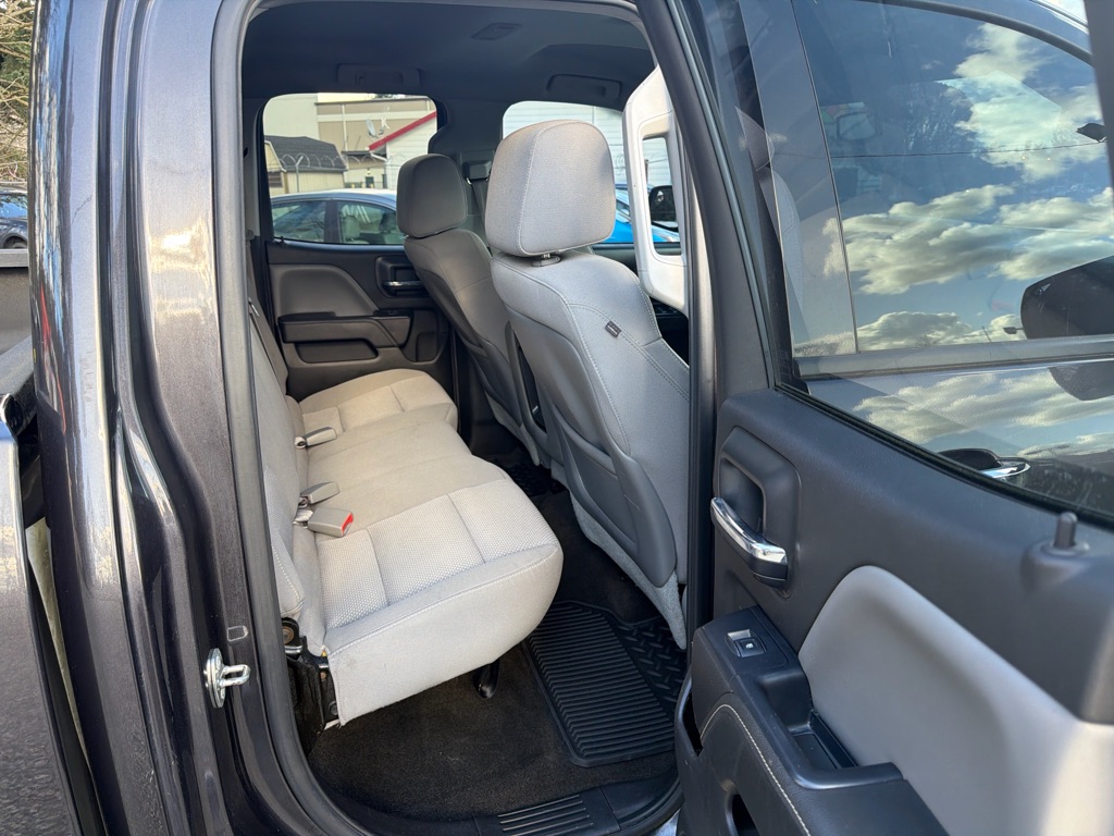 Photo 8 of this CHEVROLET SILVERADO 1500