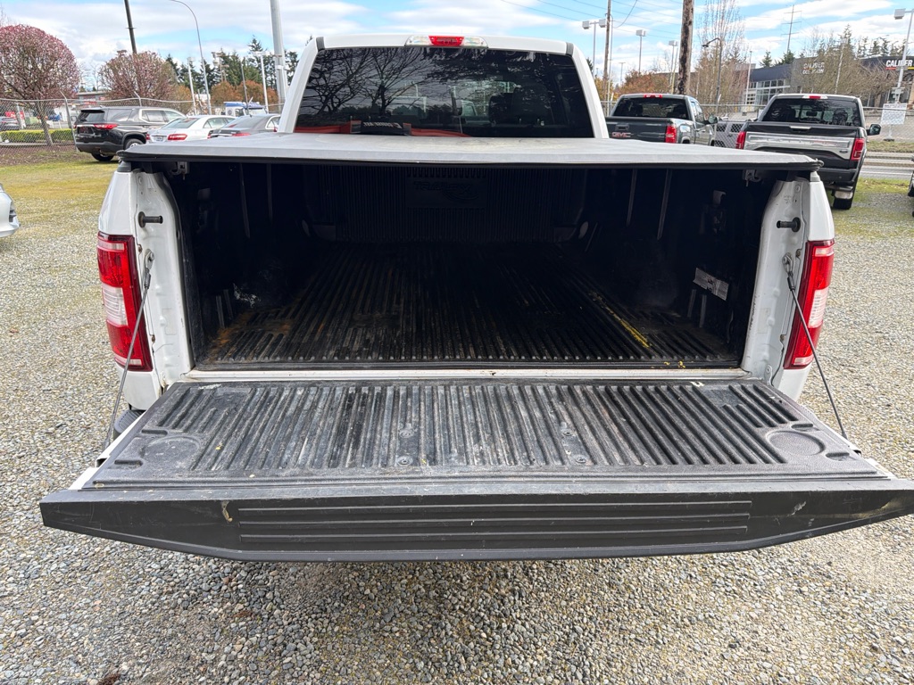 Photo 17 of this FORD F150