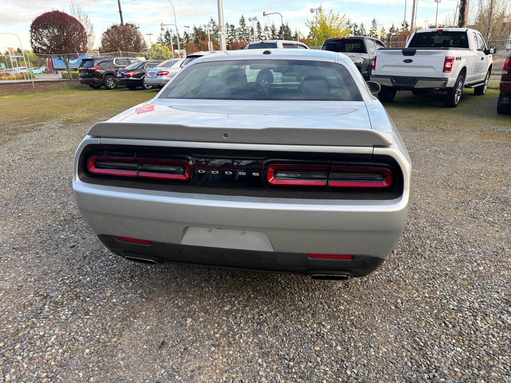 Photo 5 of this DODGE CHALLENGER
