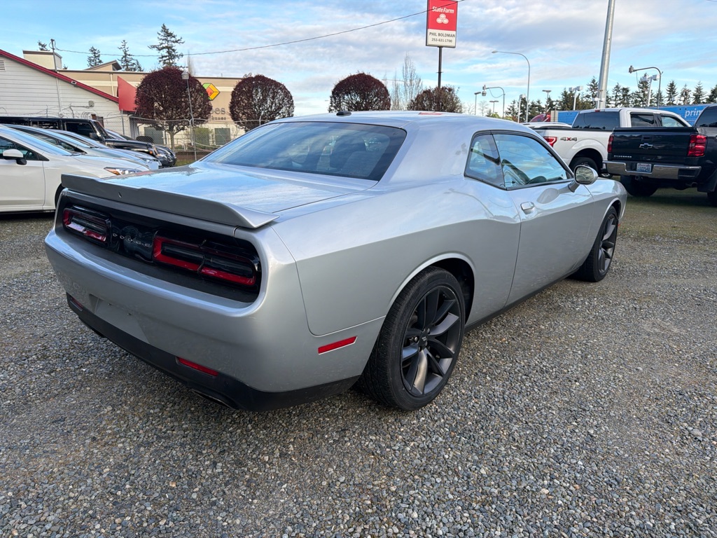 Photo 4 of this DODGE CHALLENGER