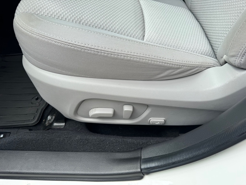Photo 12 of this SUBARU FORESTER