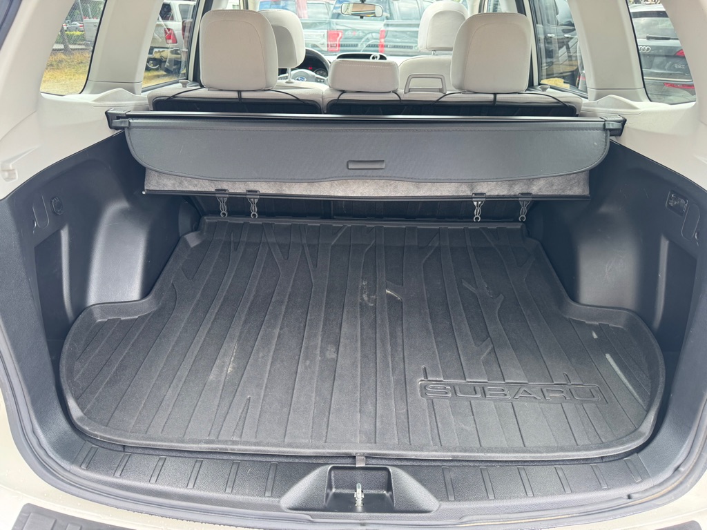 Photo 14 of this SUBARU FORESTER