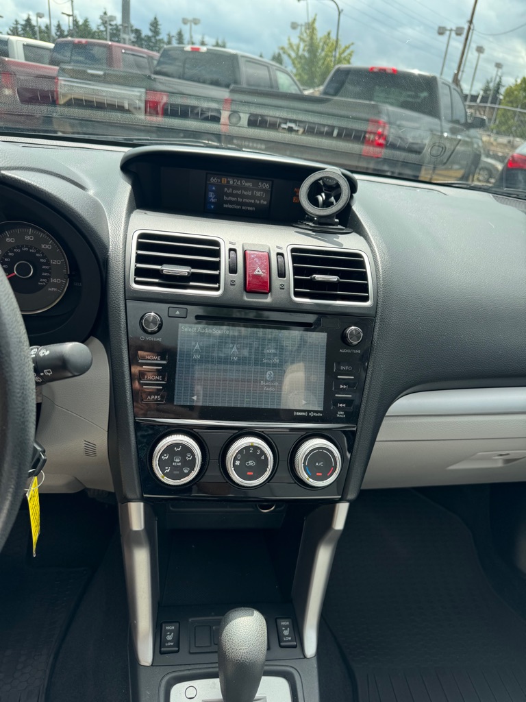 Photo 9 of this SUBARU FORESTER