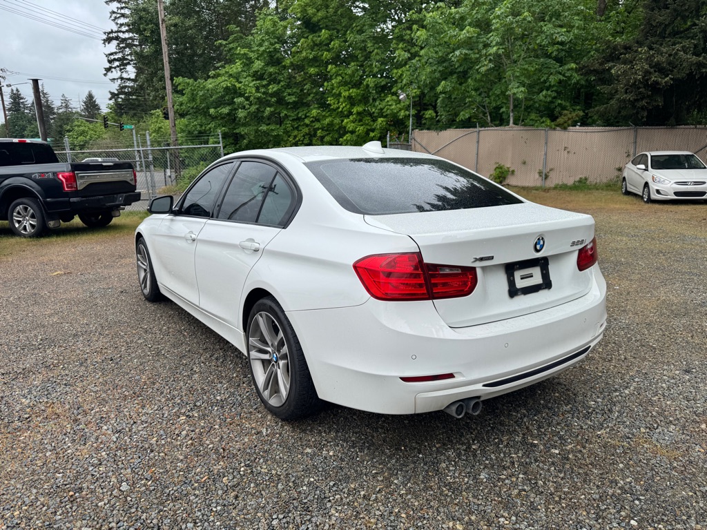 Photo 5 of this BMW 328