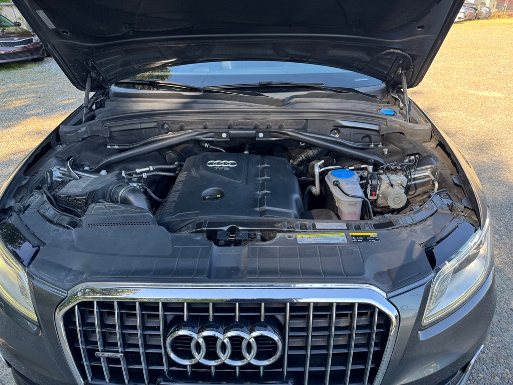 Photo 12 of this AUDI Q5