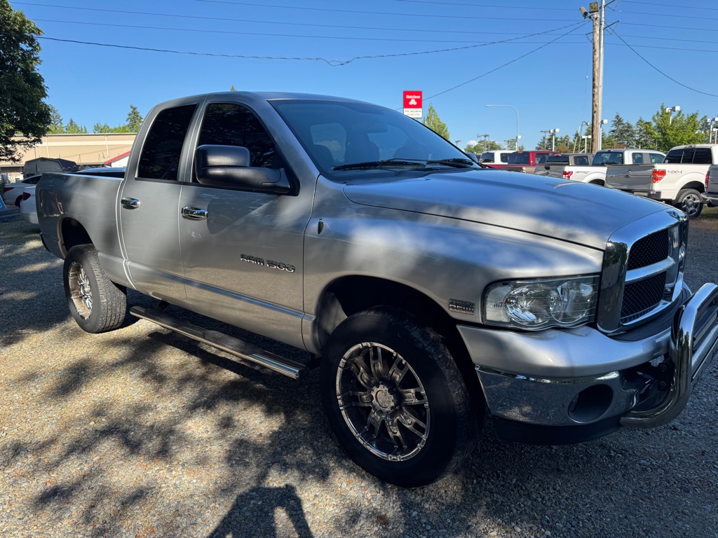 Photo 4 of this DODGE RAM 1500