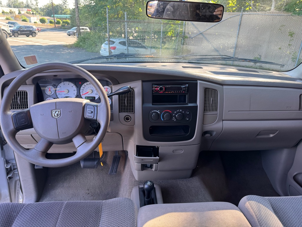 Photo 8 of this DODGE RAM 1500