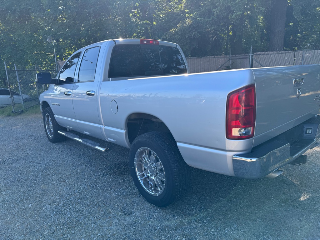 Photo 6 of this DODGE RAM 1500