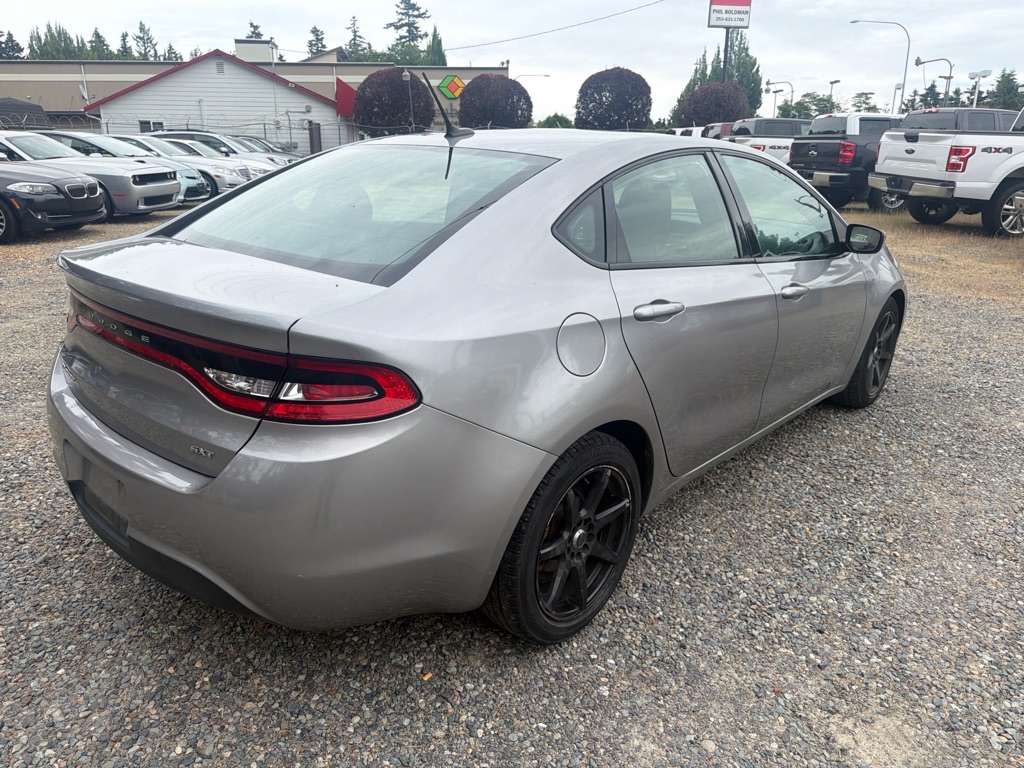 Photo 4 of this DODGE DART