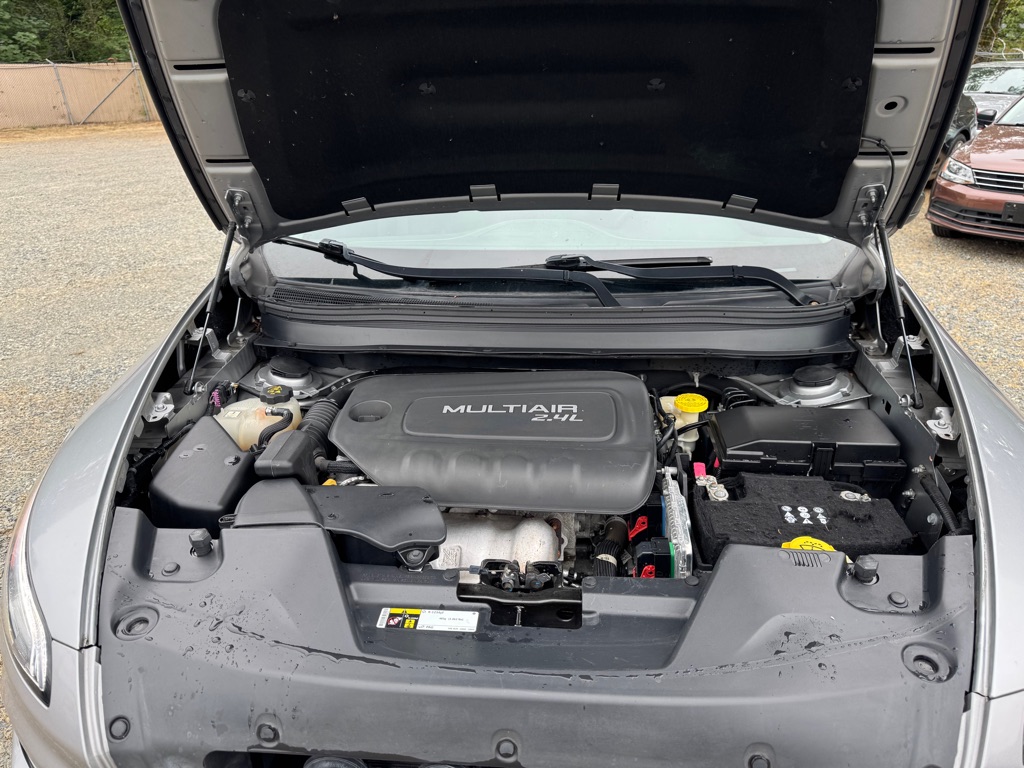 Photo 17 of this JEEP CHEROKEE