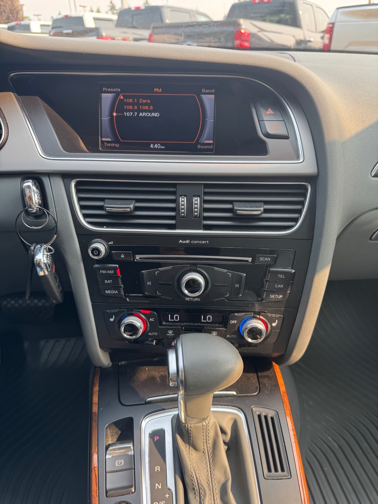 Photo 11 of this AUDI A4