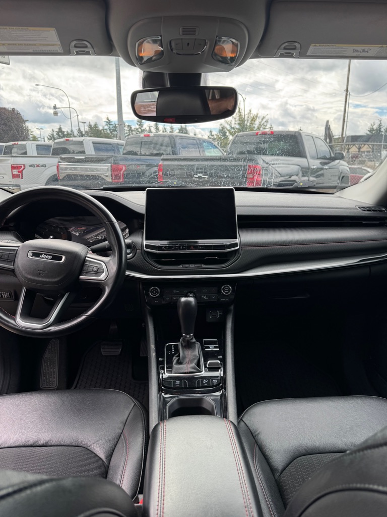 Photo 13 of this JEEP COMPASS