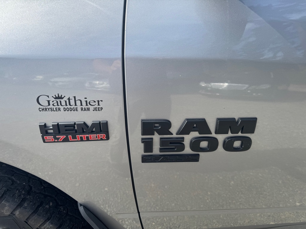 Photo 13 of this RAM 1500 CLASSIC