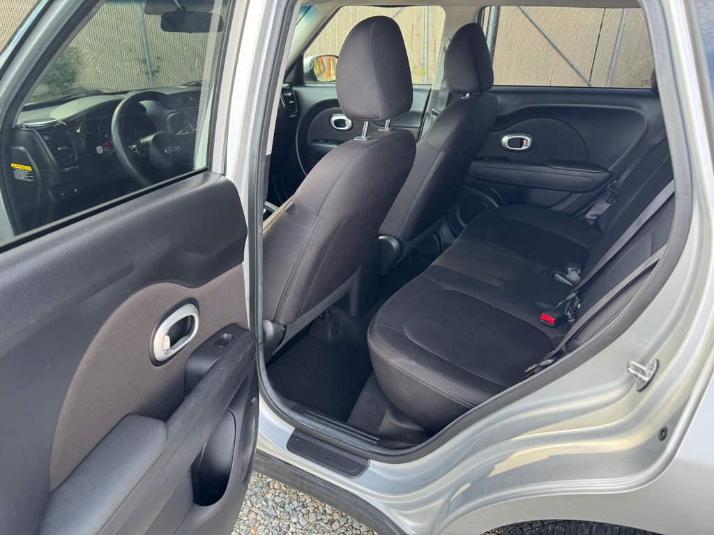Photo 11 of this KIA SOUL