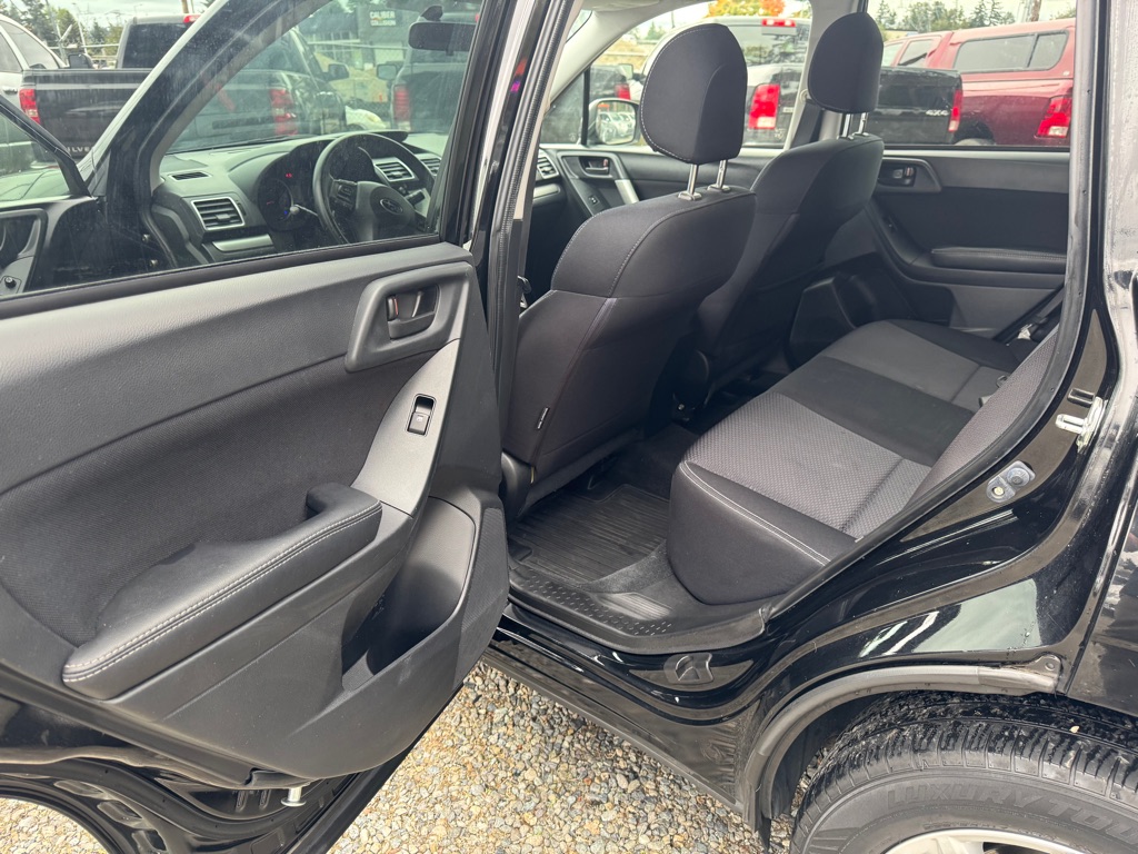 Photo 10 of this SUBARU FORESTER