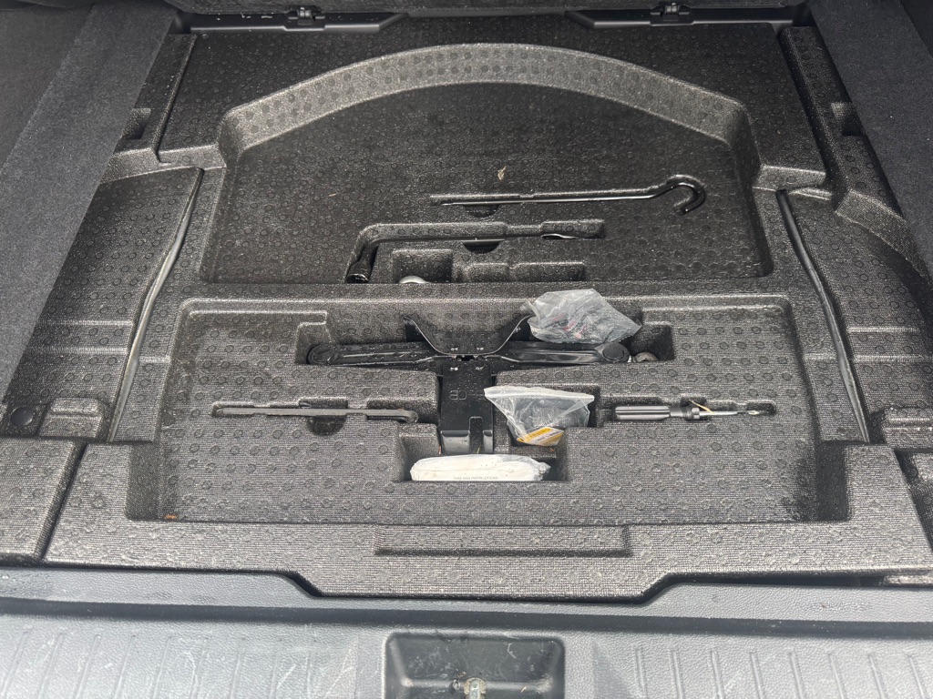 Photo 19 of this SUBARU OUTBACK
