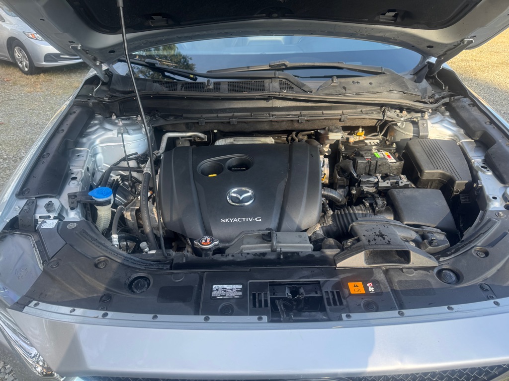 Photo 14 of this MAZDA CX-5