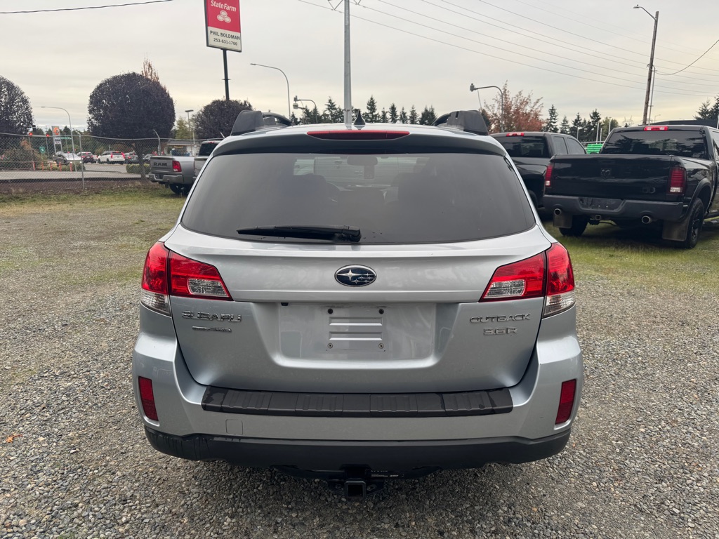 Photo 6 of this SUBARU OUTBACK